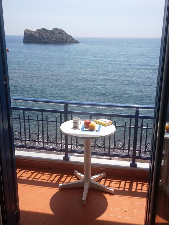 Hotel Kyma สกาลา เอเรโซ ภายนอก รูปภาพ